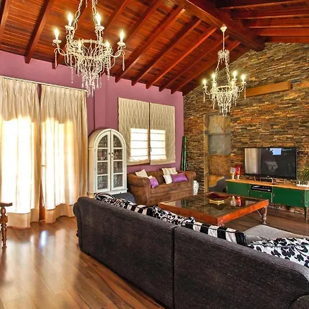 Holiday Home, La Asomada