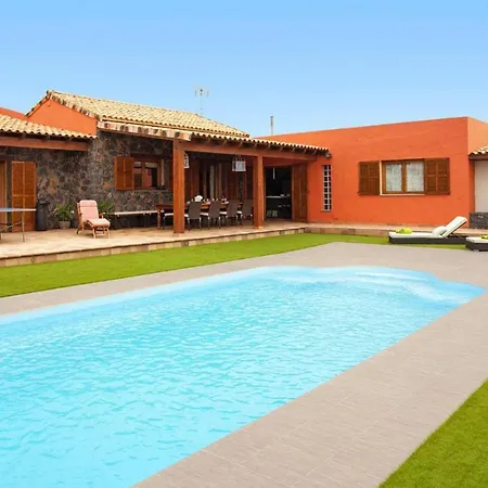 Holiday Home, La Asomada *
